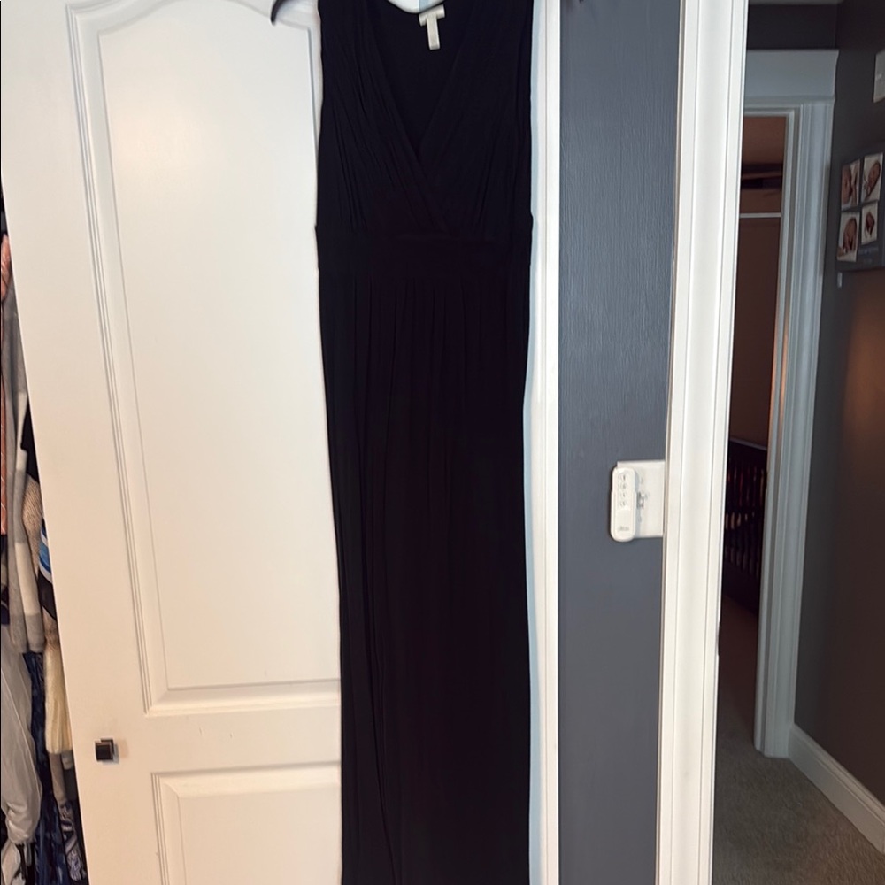 Elegant Black Maxi Dress